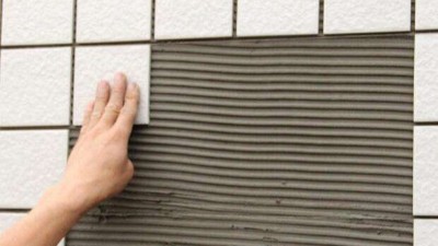 為什么貼瓷磚要使用瓷磚背膠？